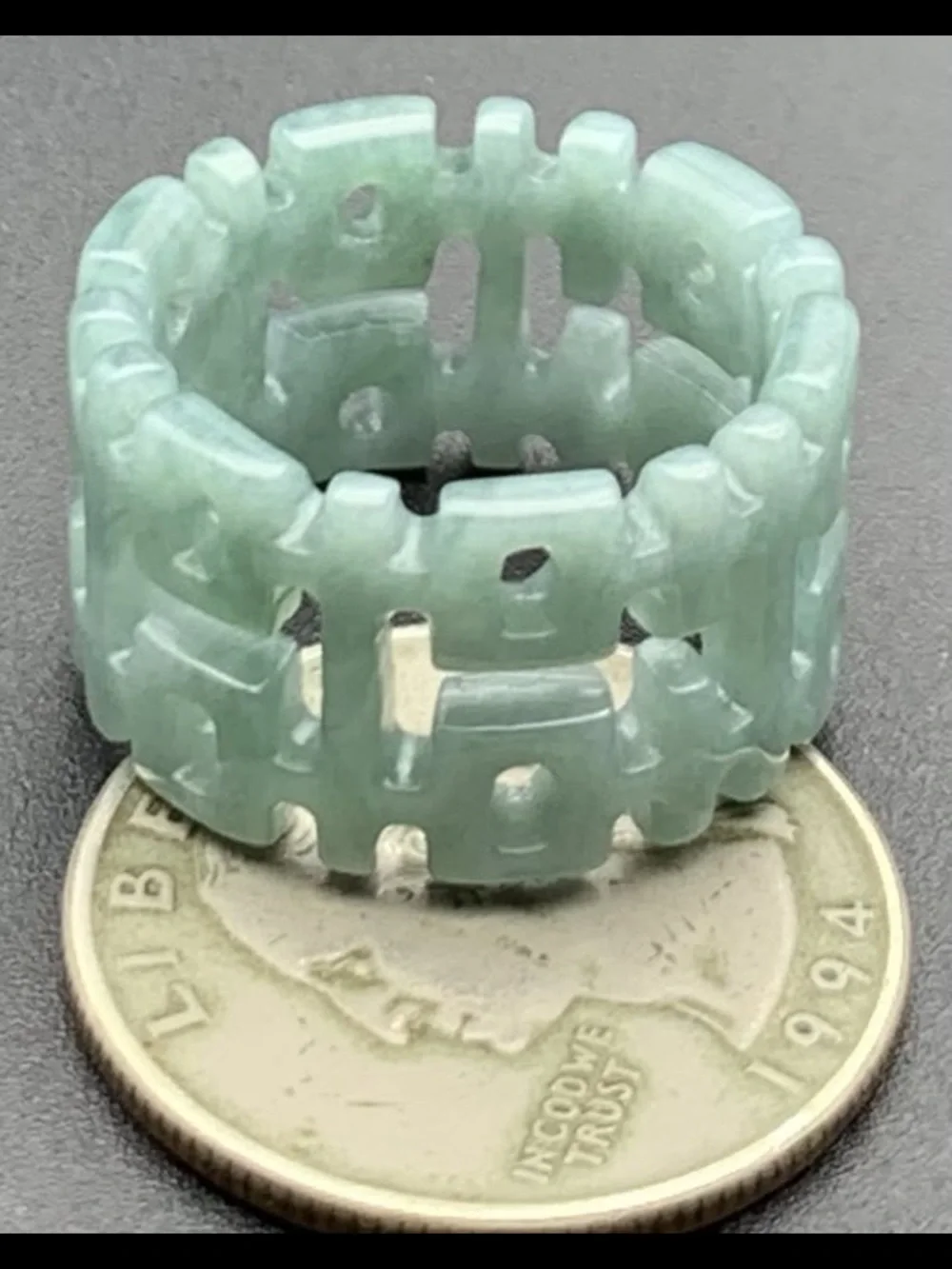Jadeite jade certificate light green double happiness ring size7.75